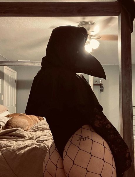 Savorwhatever model free picture