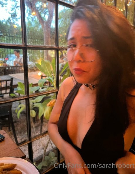 sarahrobert pornstar adult gallery