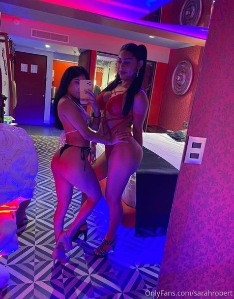 sarahrobert best star pictures