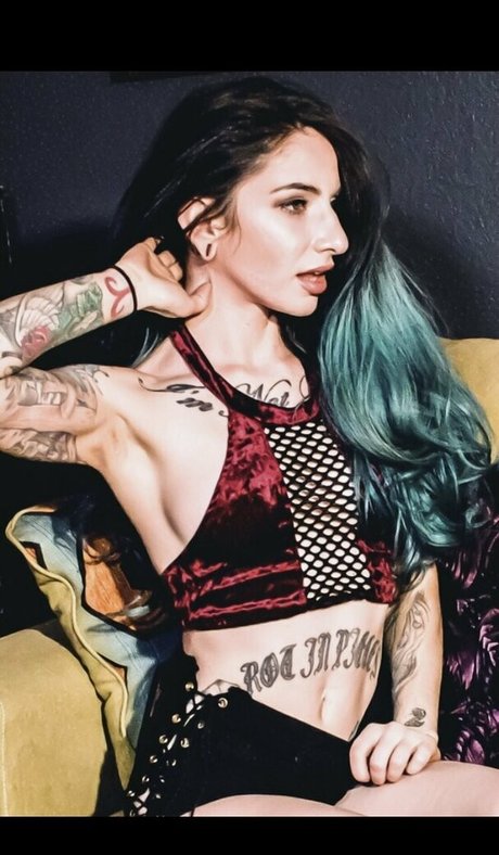 freesheenarose exclusive star image