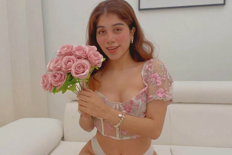 marinateen pretty model gallery