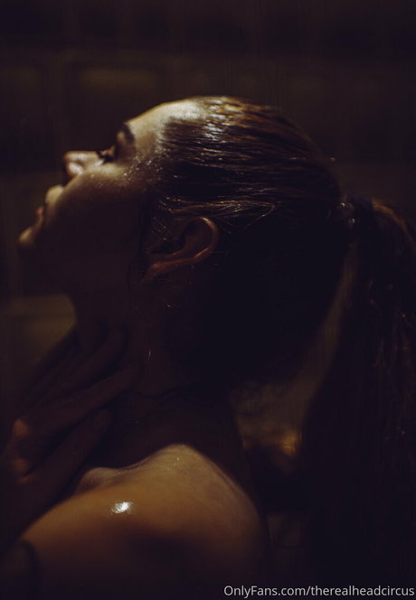 Therealheadcircus pornstar beautiful pictures