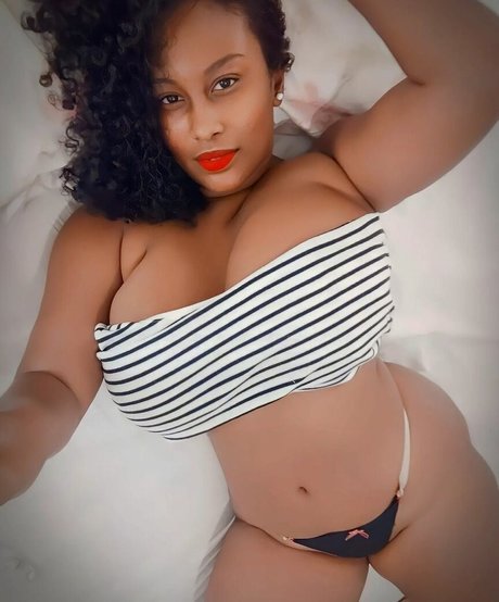 Pantera Neggby star best photos