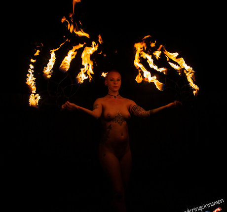 wanderingcinnamon2 star hot pic