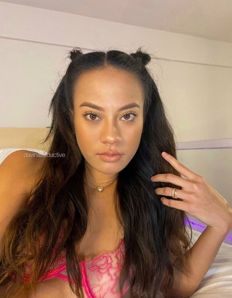 davinaseductive sexy star pic