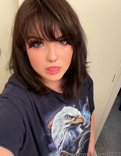 violetttt777 nude model pictures