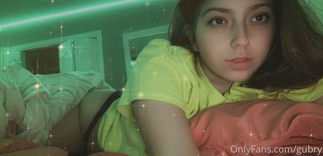 gubry model nudes pictures