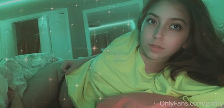 cute blonde onlyfans exclusive pics