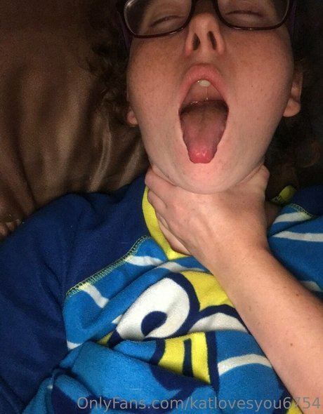 katlovesyou6754 model pornographic images