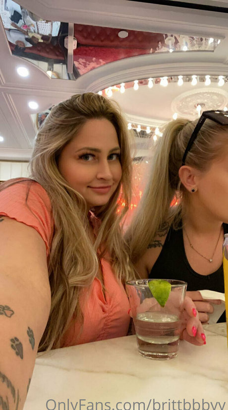 brittbbbyy star pretty photo