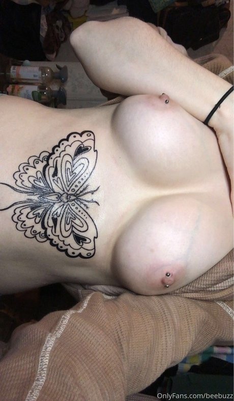 beebuzz star erotic img