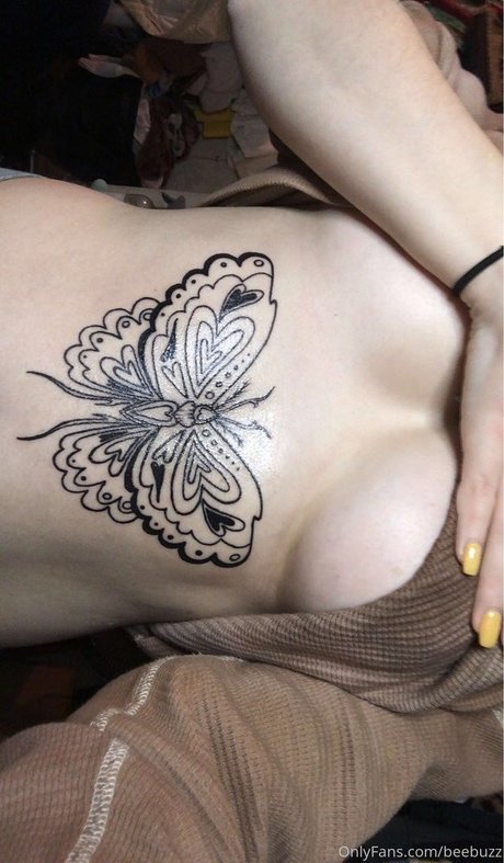 beebuzz pornographic actress pictures