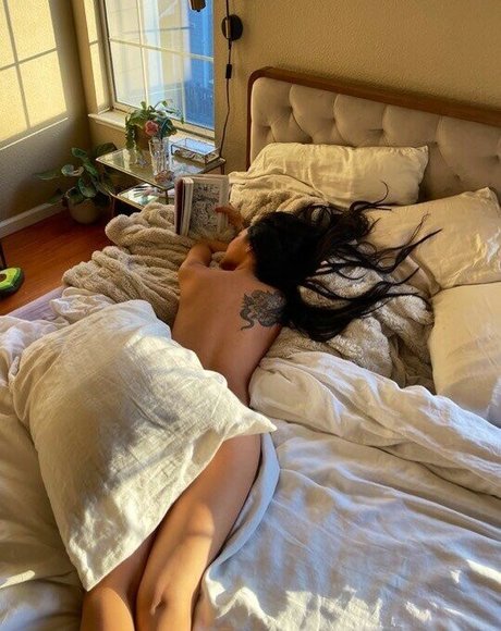 Roseunhinged star pornographic photos