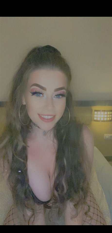 ameliaskye perfect actress galleries