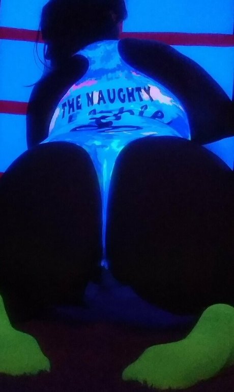 nikkihippy beautiful actress gallery