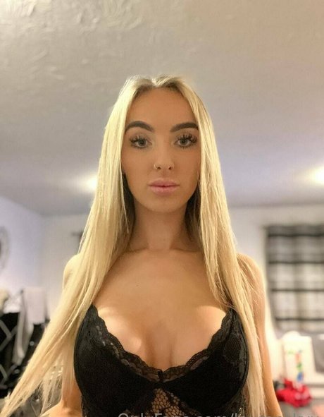 laurenskyx adult model img