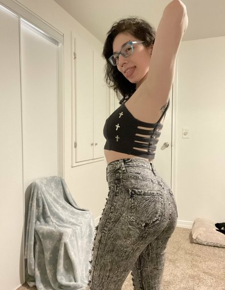 ghostlygothx pretty actress images