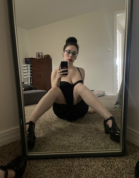 ghostlygothx erotic actress picture