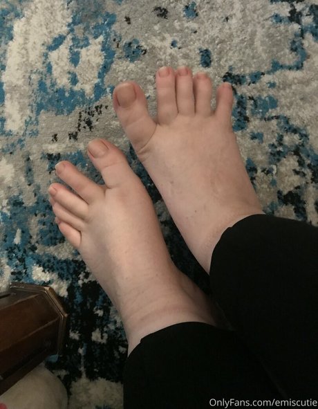 emiscutie pornstar high quality pic