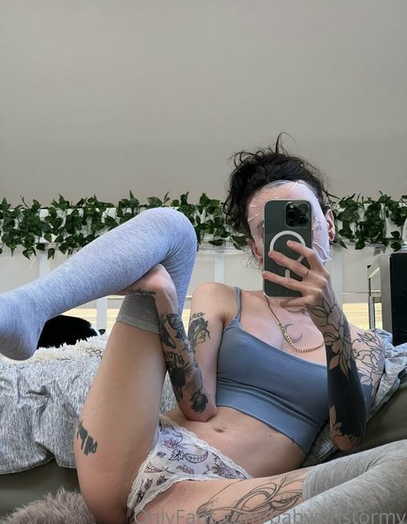 stormyofficial top pornstar img