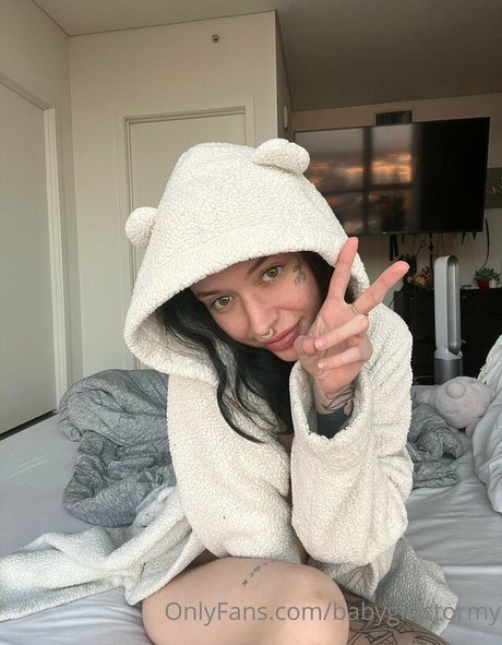 stormyofficial free star pic