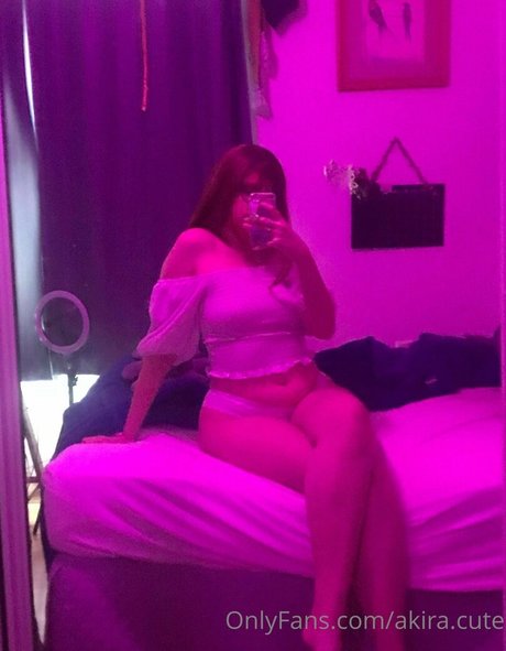 akira cute beautiful star img