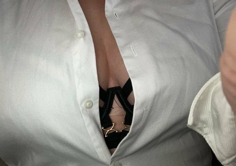 cotswoldcouple1 hd actress photos