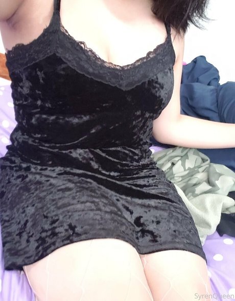 syrenqueen erotic actress image