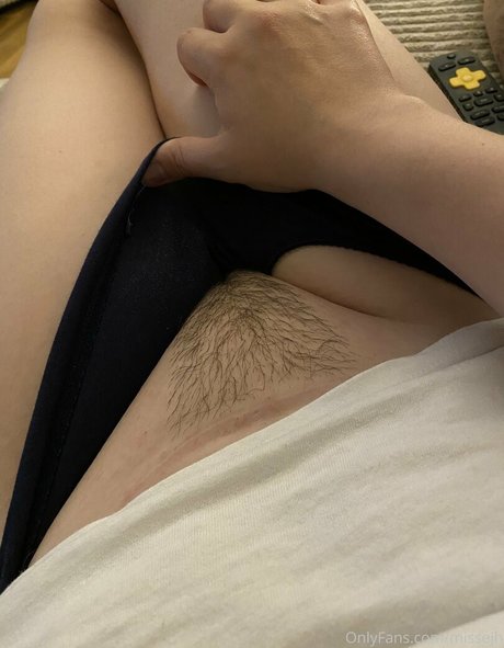 Missejh model art photos