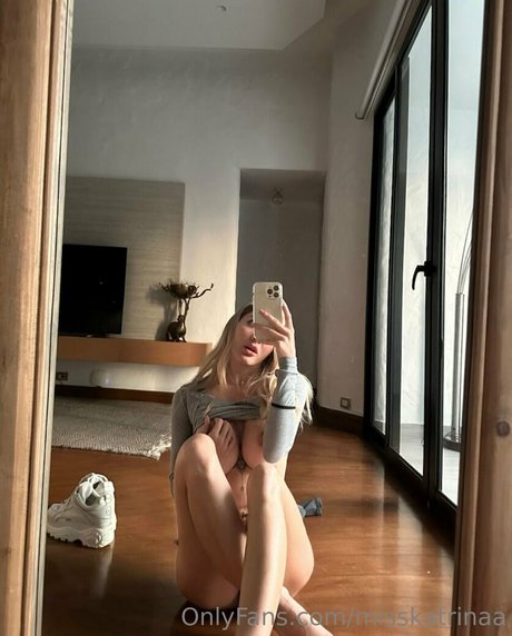 misskatrinaa perfect pornstar pics