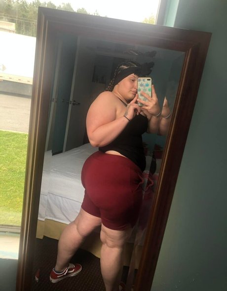 theyhateshippy pornstar naked archive