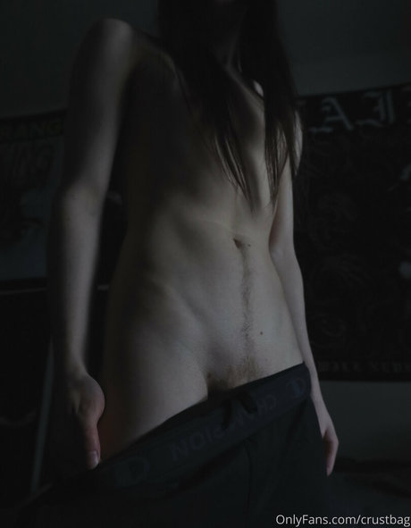 crustbag model xxx gallery