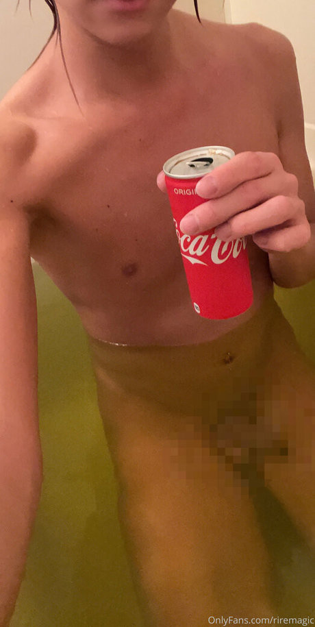 riremagic naked actress picture