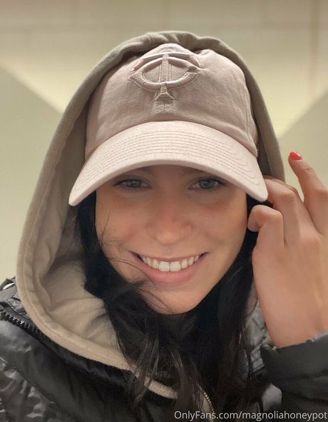 magnoliahoneypot exclusive model gallery