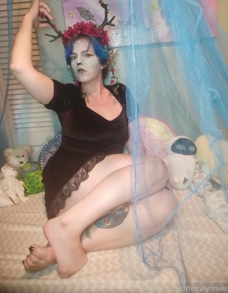 ferralynriver model nudes photos