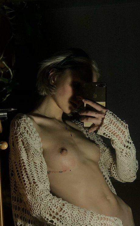 lilbiii sexy model gallery