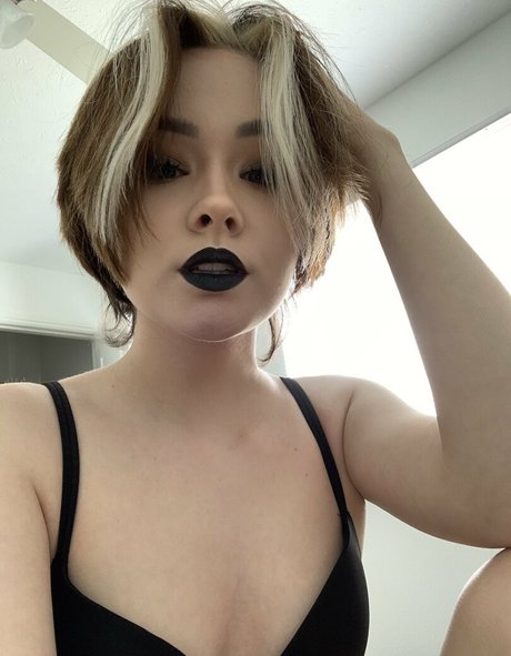 Breadboodle sexy model archive