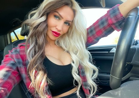 Mrs jaymee hot star gallery