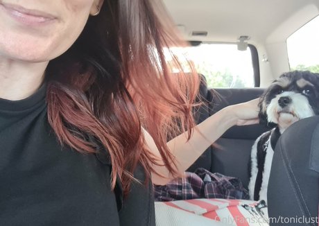 toniclust pretty pornstar archive