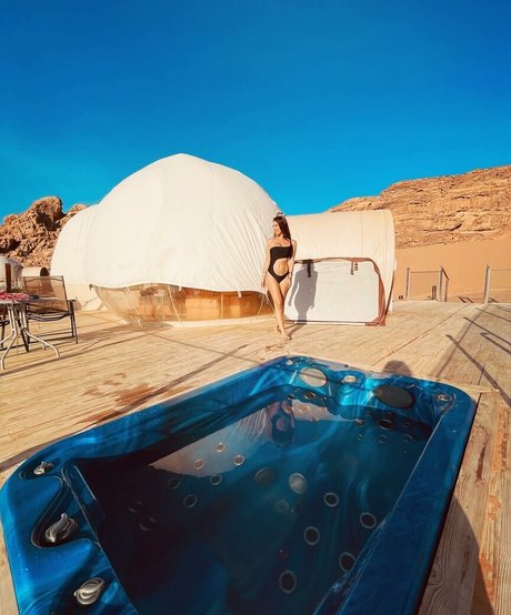 Lara Moreno Profile pic