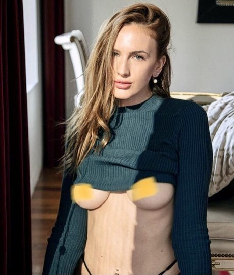 Gigi Libardoni best actress pictures