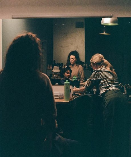 Naomi Scott exclusive star picture