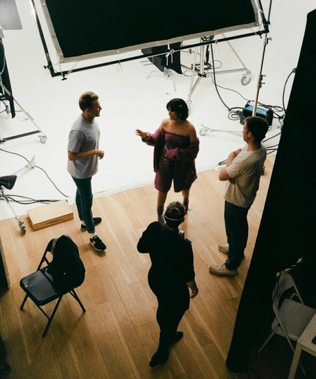 Naomi Scott nudes actress image