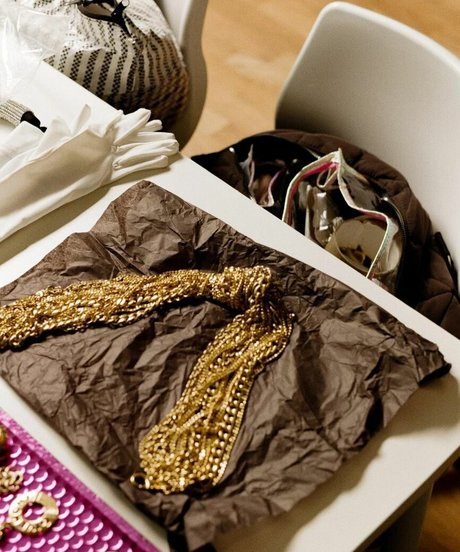 Naomi Scott model naked photos