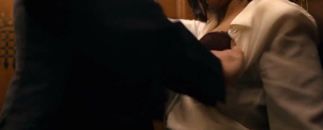 Naomi Scott star porn photos