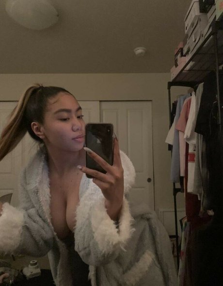 jellycaaakes best model picture