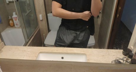 animeistrash4 naked star photos