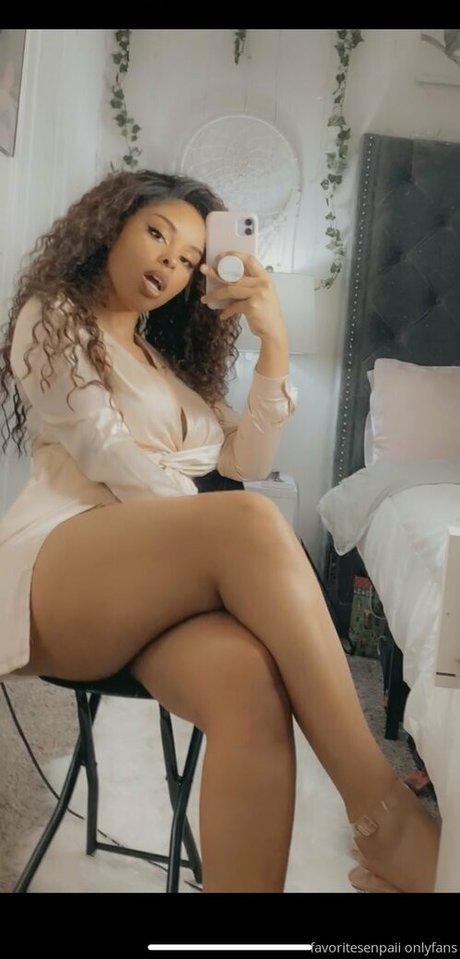 byefavsen sexy pornstar pic