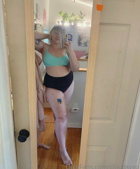 cloudsyxo pretty actress img