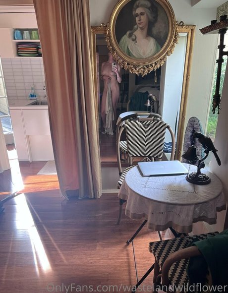 wastelandwildflower model hot pics